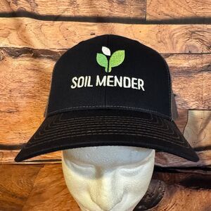 Richardson Hat 112 Men's Adjustable Soil Mender Trucker Snapback Black Gray